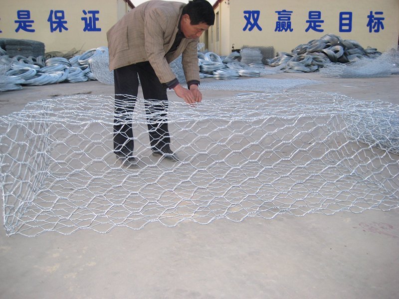 白銀格賓石籠